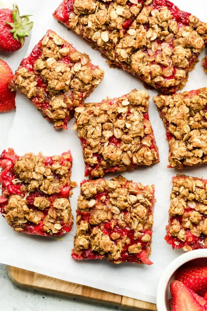 strawberry oatmeal bars 