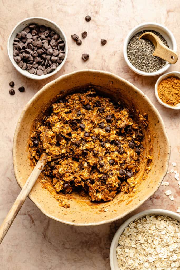 pumpkin spice energy bites batter in bowl