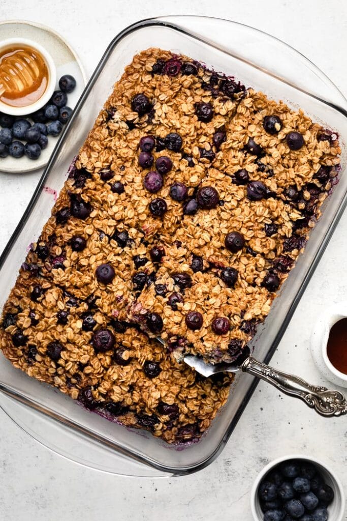 baked oatmeal in baking dish 