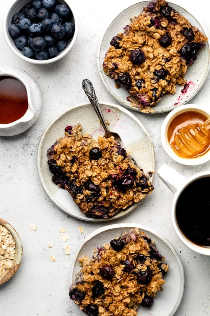 baked oatmeal on plates