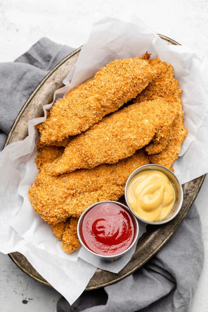 Chicken Tenders with Ketchup and Honey Mustard