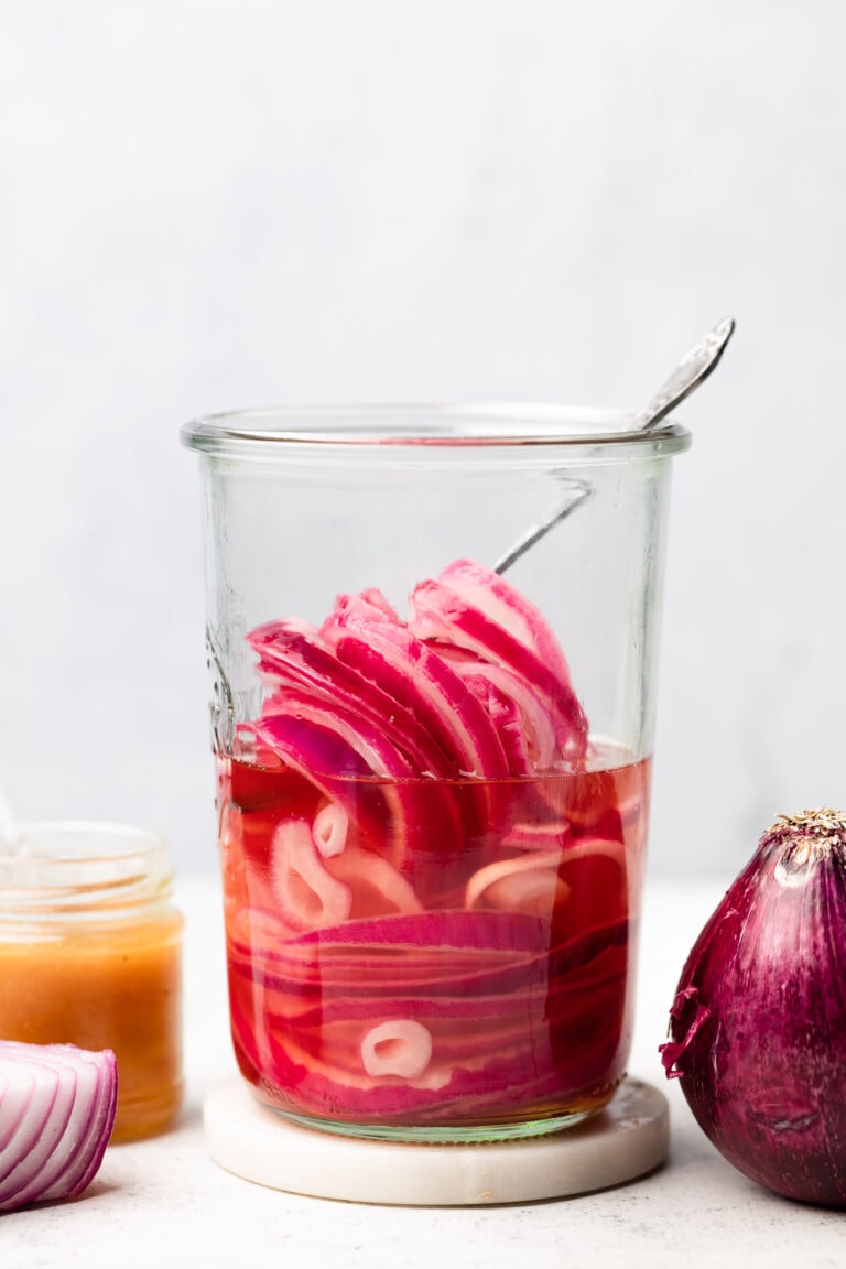 How to Make Easy Quick Pickled Onions