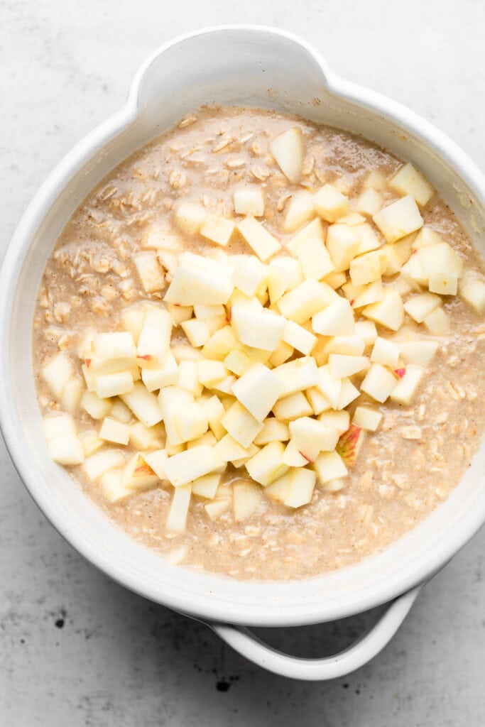 oatmeal batter with apples