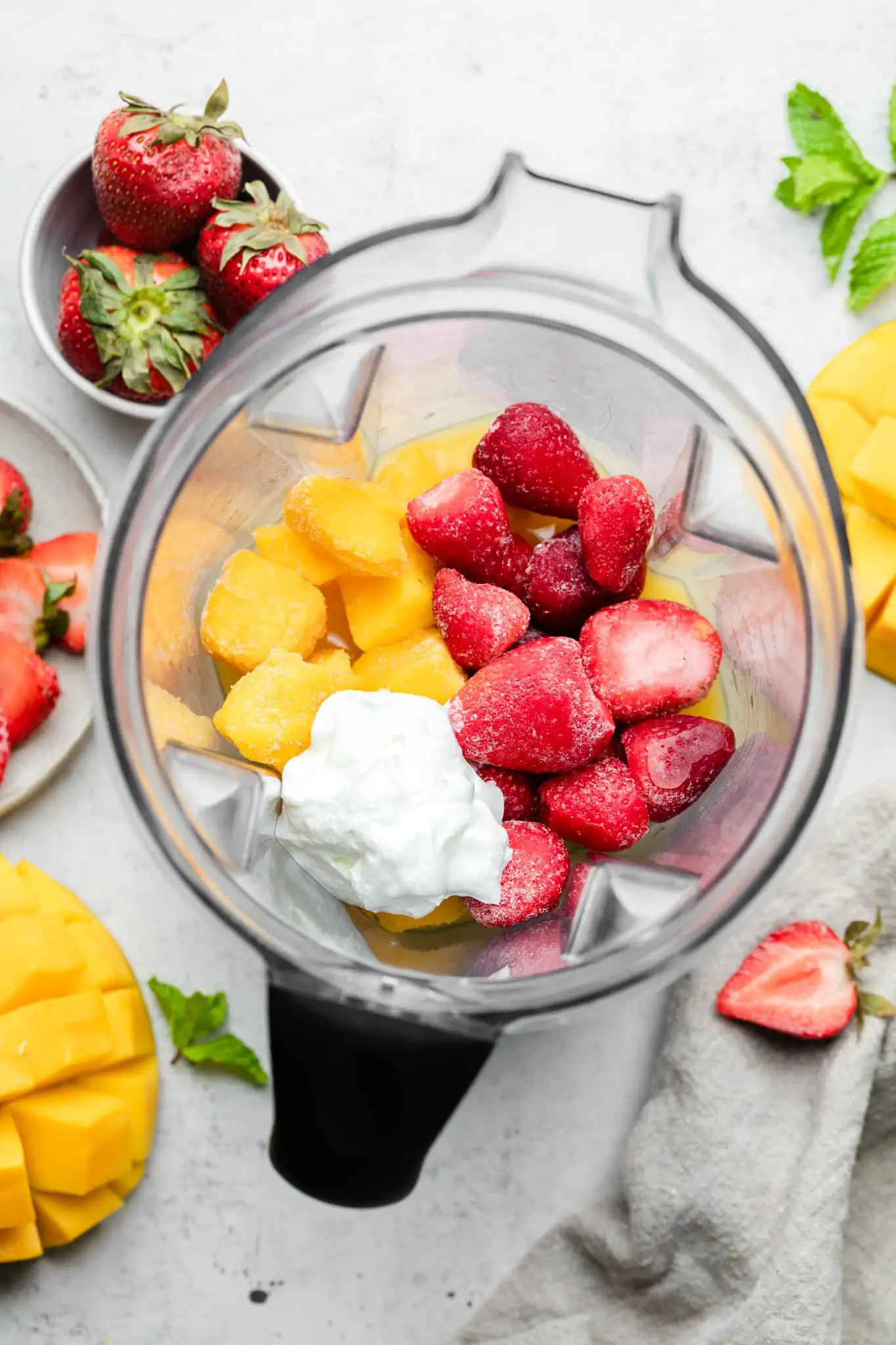 Strawberry Mango Smoothie - All the Healthy Things