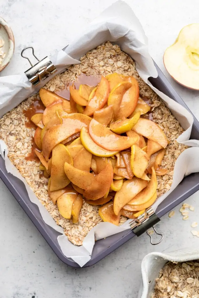 apples on crust