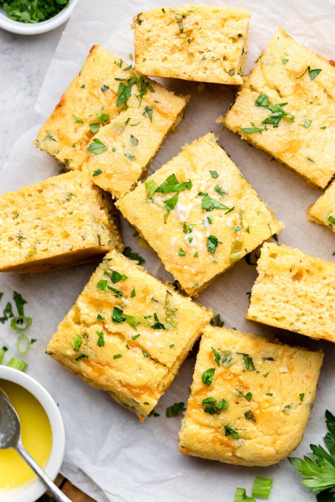 cornbread slices