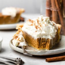 The Best Healthy Pumpkin Pie