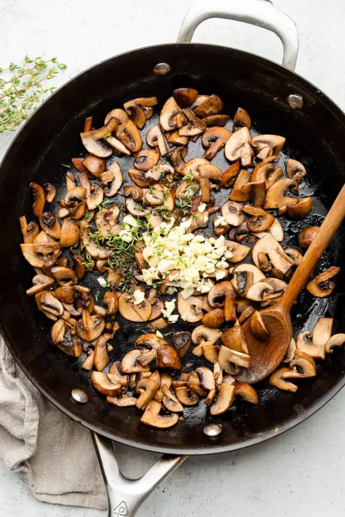 green beans sauteing in pan