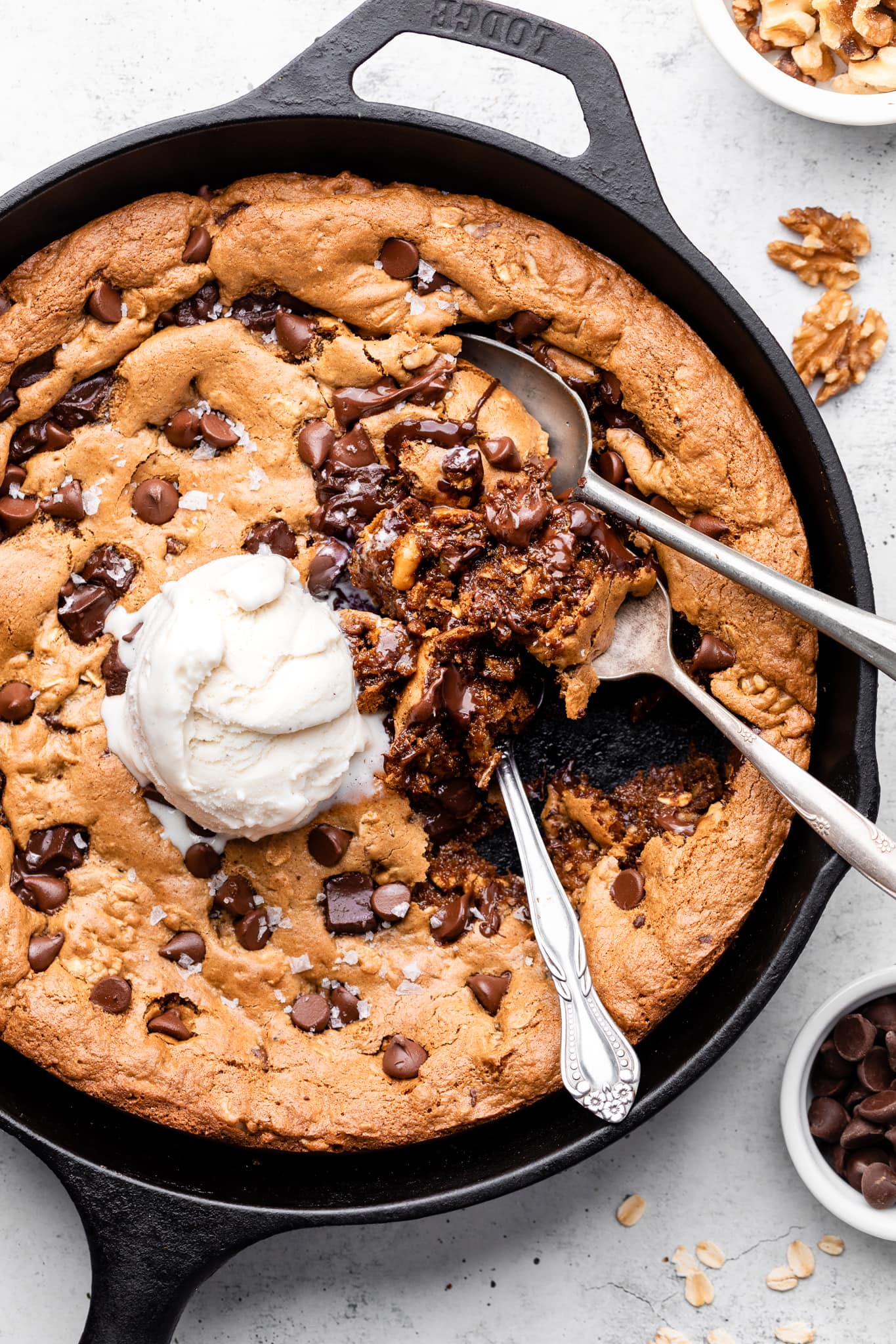 Oatmeal Chocolate Chip Skillet Cookie - All the Healthy Things