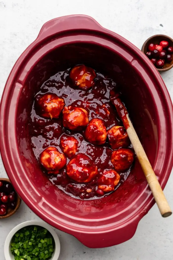 meatballs in slow cooker