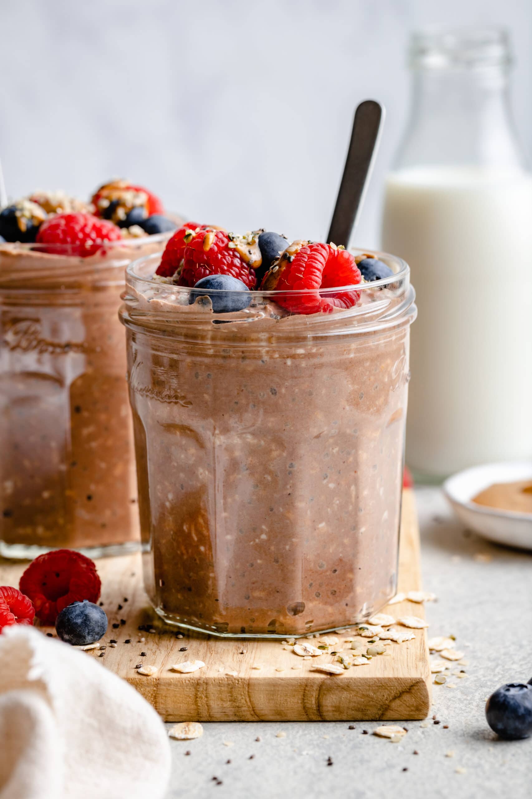 Chocolate Overnight Oats with Yogurt - Organize Yourself Skinny
