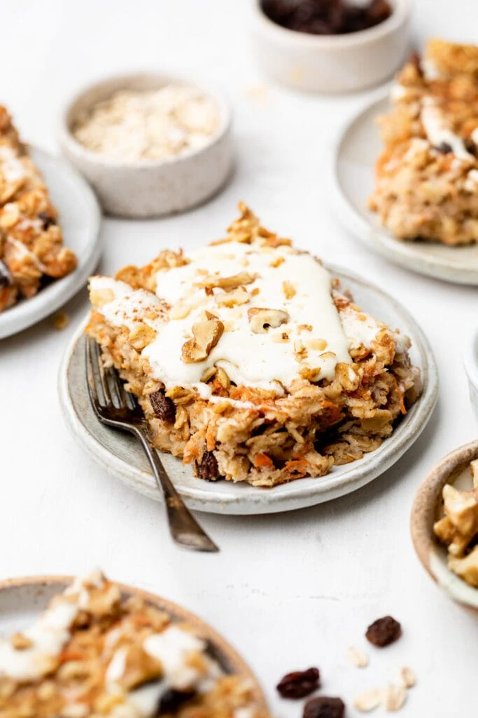 carrot cake baked oatmeal with cream cheese glaze
