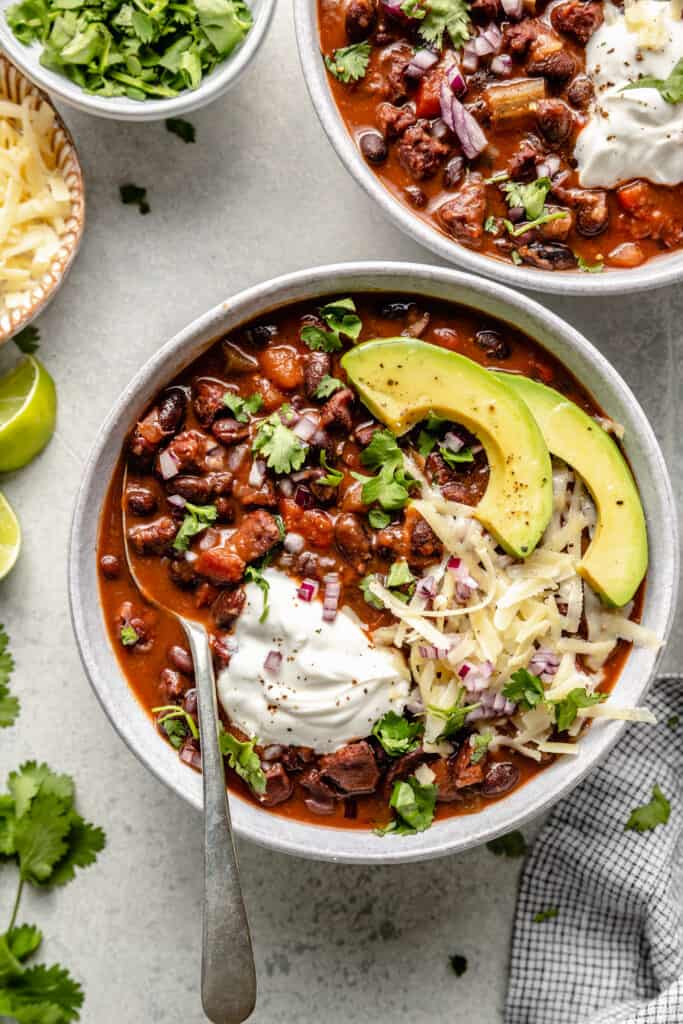 https://allthehealthythings.com/wp-content/uploads/2022/06/Black-Bean-Soup-6-683x1024.jpg