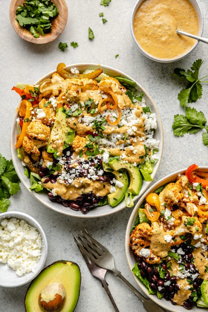 burrito bowls with toppings
