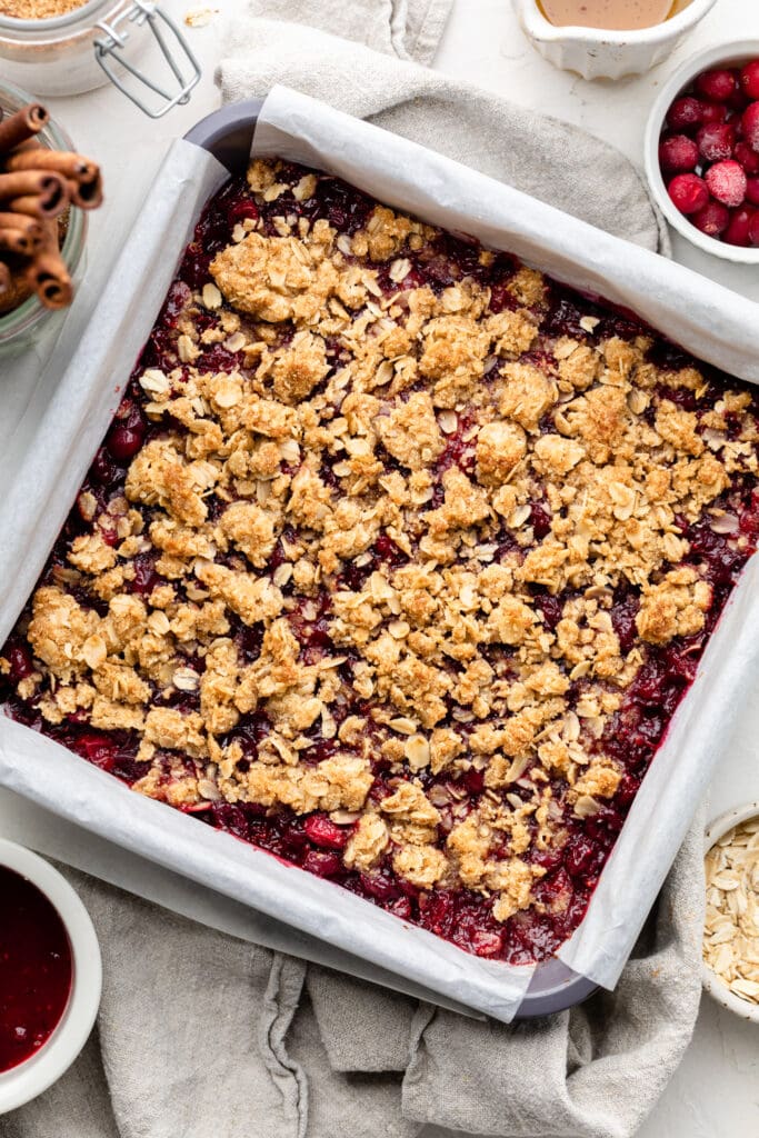 cranberry crumble bars baked