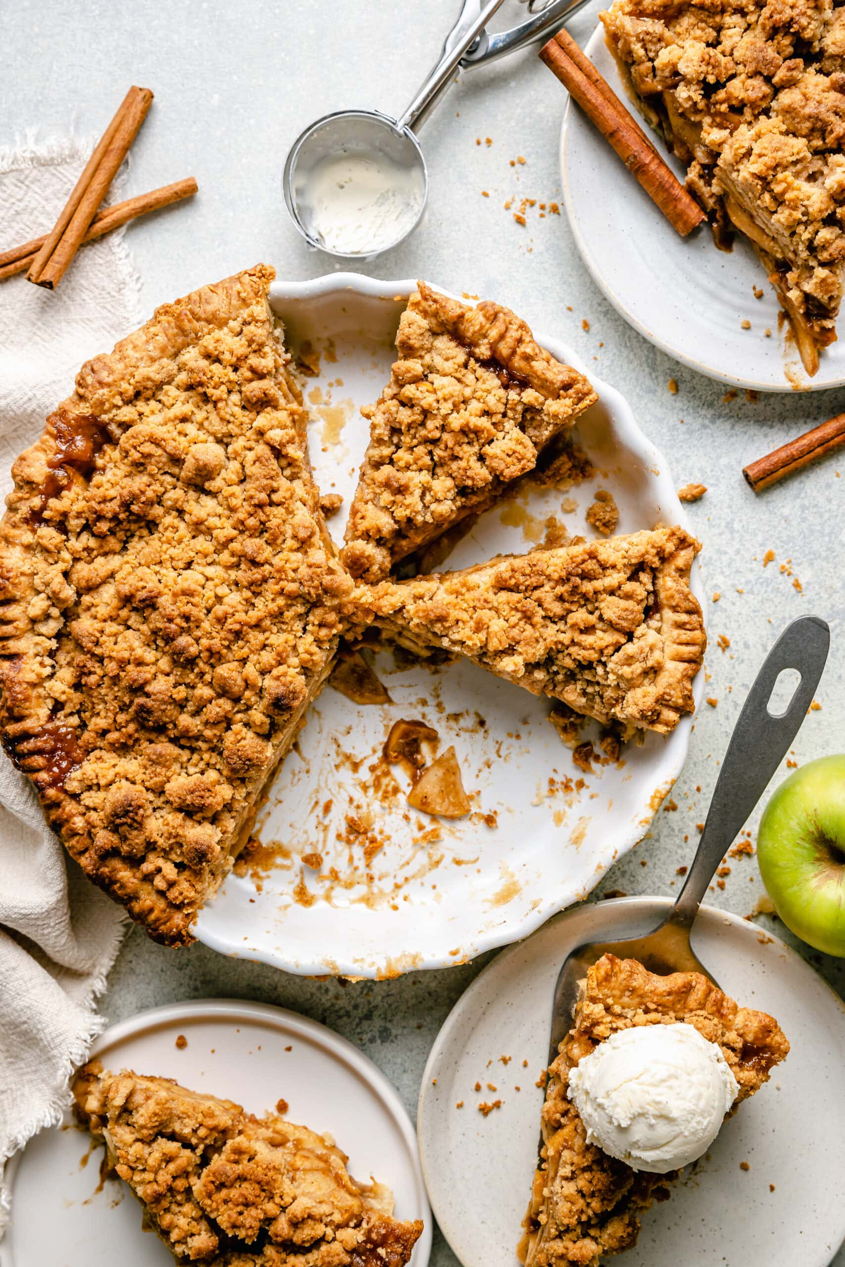 pie in dish in slices