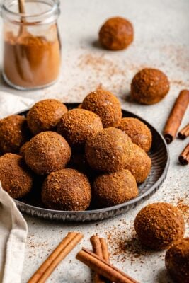 snickerdoodle energy bites on plate