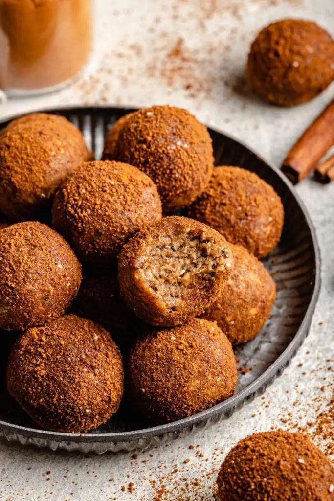 snickerdoodle energy bites on plate