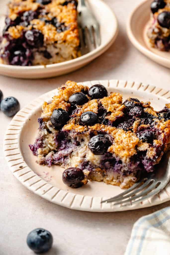 blueberry baked oatmeal slice on plate