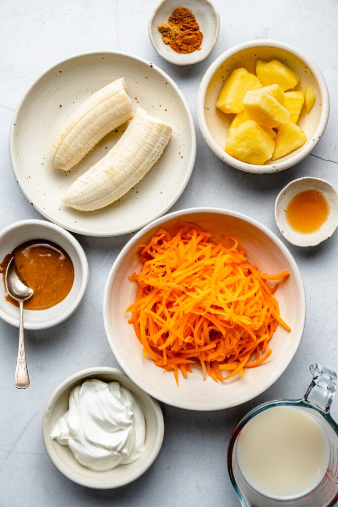 carrot cake smoothie ingredients