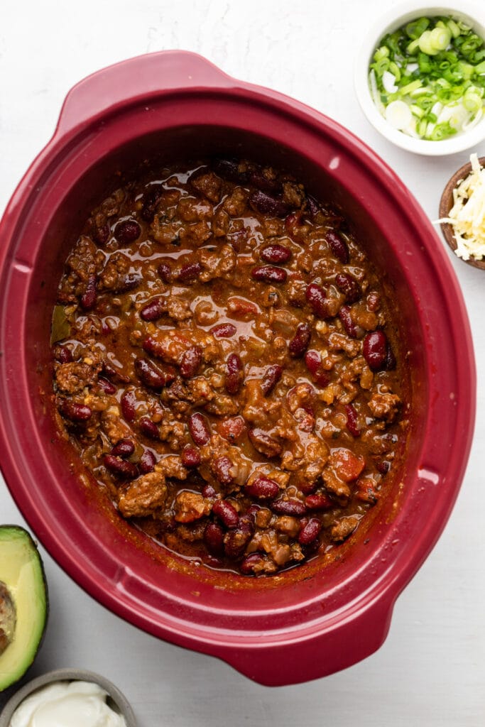 cooked chili in slow cooker