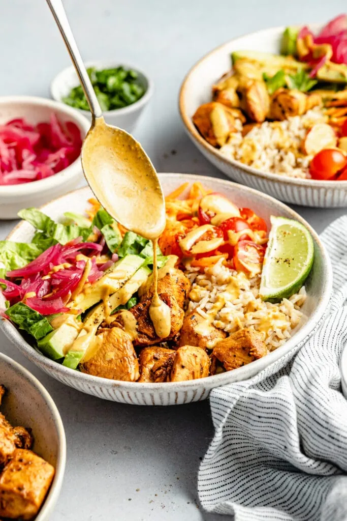 chipotle chicken bowl with tahini dressing