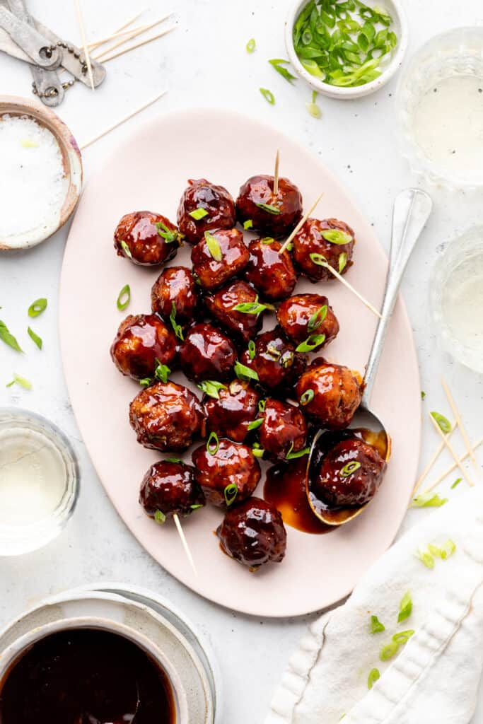 meatballs on platter 