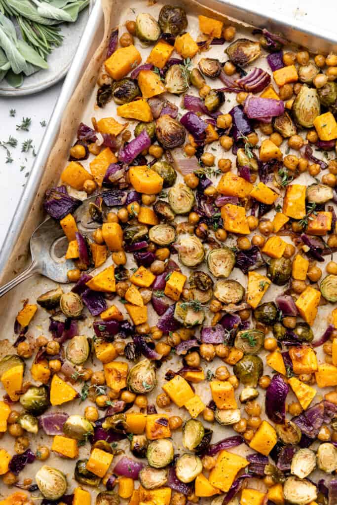 https://allthehealthythings.com/wp-content/uploads/2023/11/roasted-harvest-vegetables-4-683x1024.jpg