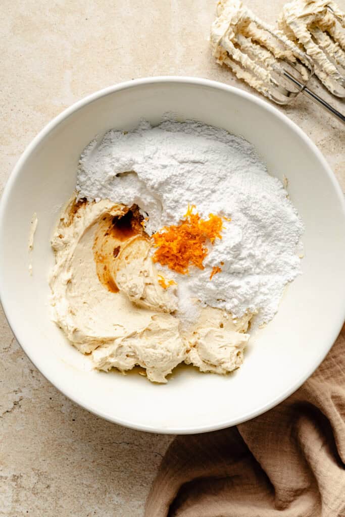 cream cheese frosting in bowl
