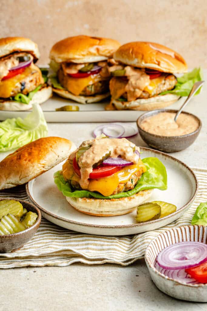 burger on plate with burger sauce