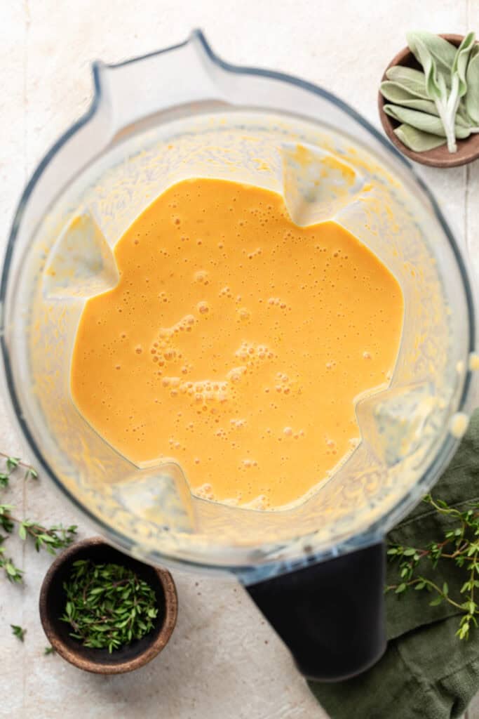 pumpkin cheese sauce in blender