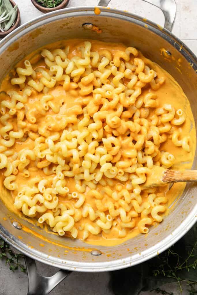 pumpkin Mac and cheese in pot