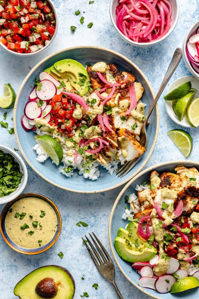 fish taco bowls with toppings